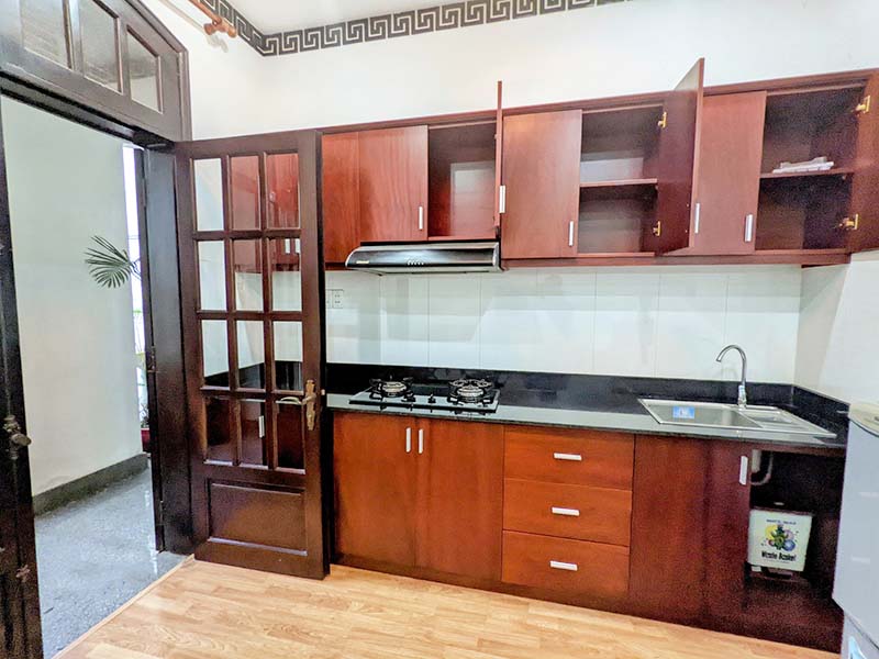 Windy studio apartment for lease in Phu Nhuan District - Vintage style