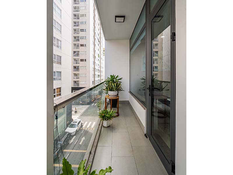 Cozy serviced apartment for rent in Tan Binh District next to Tan Son Nhat Airport