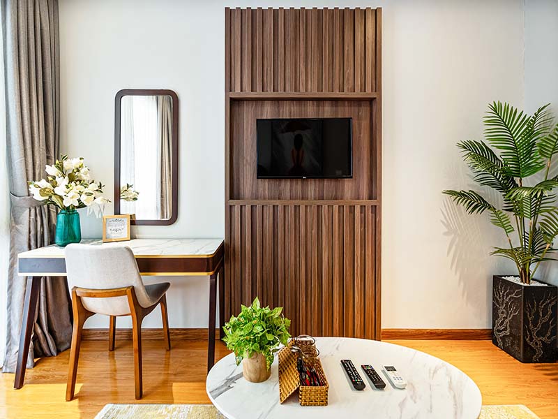 One bedroom serived apartment for lease in Tan Binh District Saigon