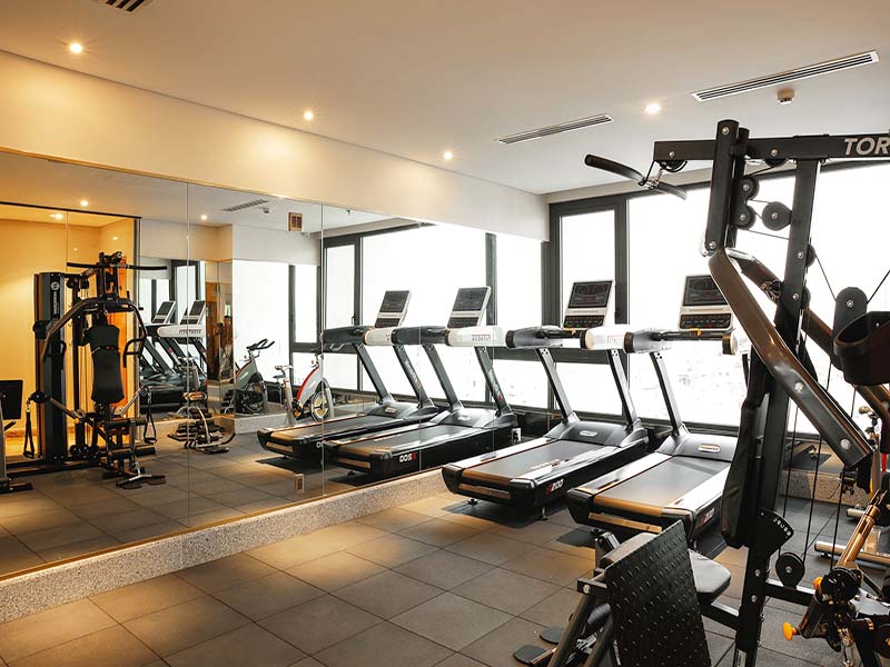 One bedroom serviced apartment condo for lease in Phu Nhuan District Nguyen Van Troi Street