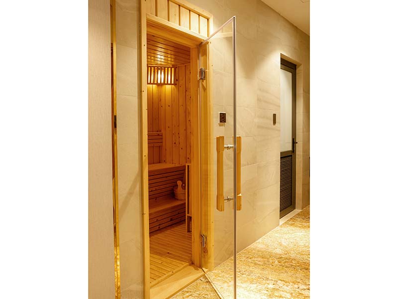 One bedroom serviced apartment condo for lease in Phu Nhuan District Nguyen Van Troi Street