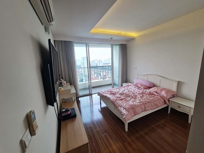 Three bedrooms apartment for rent on Thao Dien Pearl District 2 Thu Duc City.
