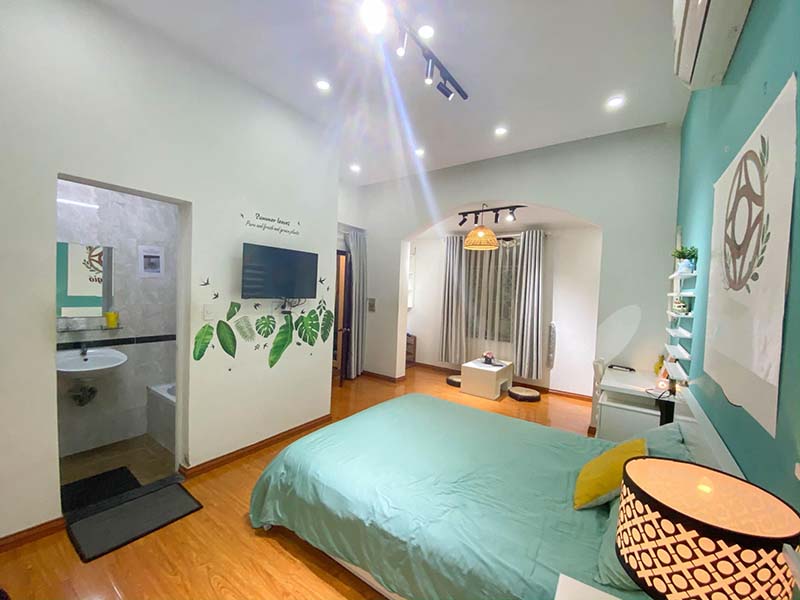 Japanese style serviced apartment for lease on Le Thanh Ton St, District 1