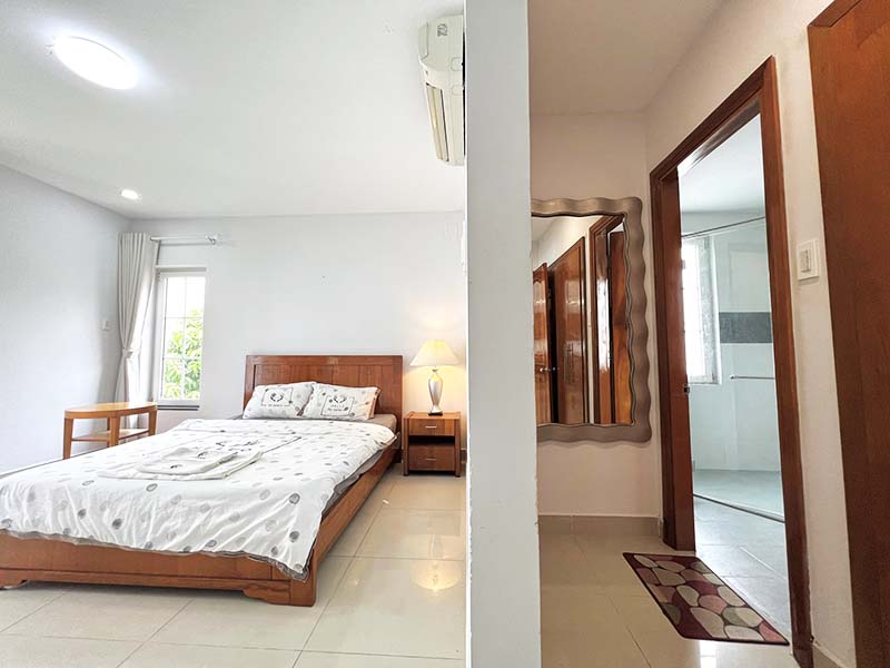 Three bedrooms service apartment for lease on Thao Dien Area 188 Alley
