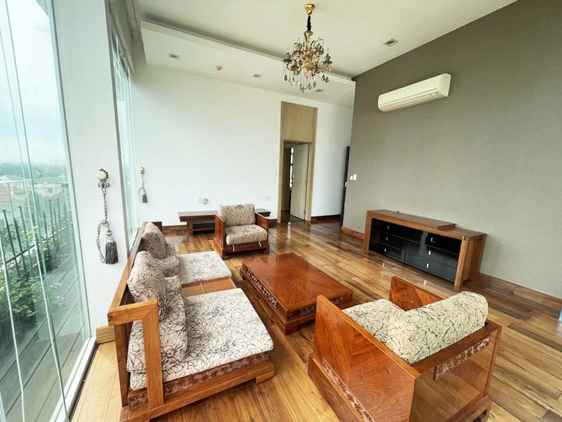 Luxury penthouse serviced apartment for rent on District 2 Thao Dien area Thu Duc City.