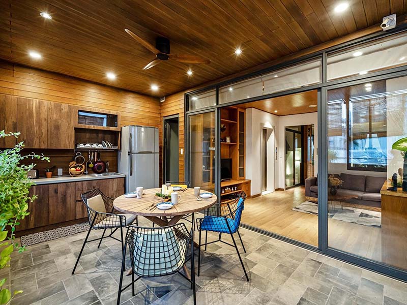 Cozy penthouse seviced apartment for rent on Vo Duy Ninh Street Binh Thanh District