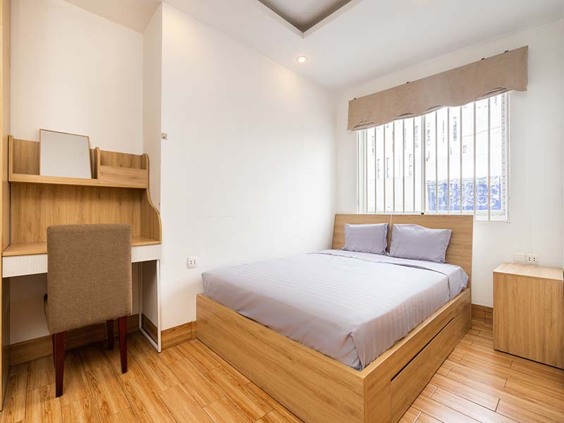 Bright studio serviced apartment renting in Phu Nhuan Dist, Phan Dinh Phung St