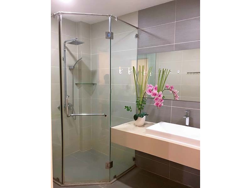 Three bedrooms serviced apartment renting in Phu Nhuan District Saigon City