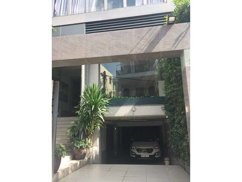 Three bedrooms serviced apartment renting in Phu Nhuan District Saigon City