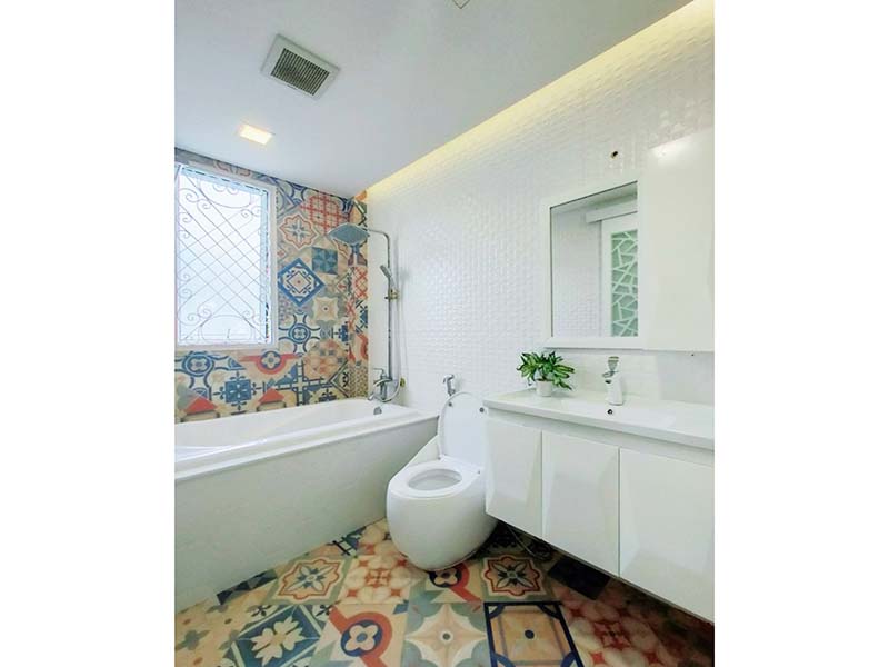 Cozy studio serviced apartment leasing on Cao Thang St, District 3, HCMC