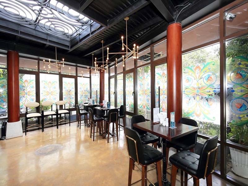 Cozy serviced apartment leasing in Nguyen Van Huong Street Thao Dien Area