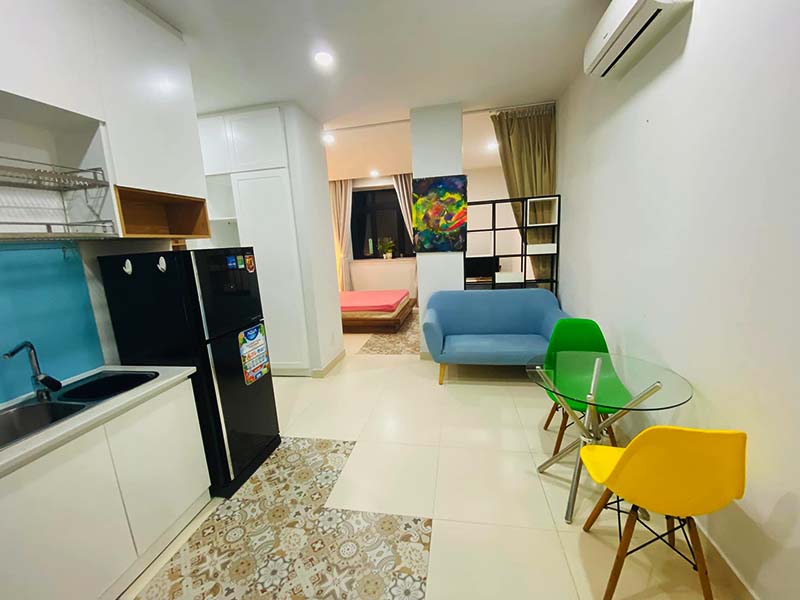 Spacious studio flat for lease on Thao Dien Area come with full of services