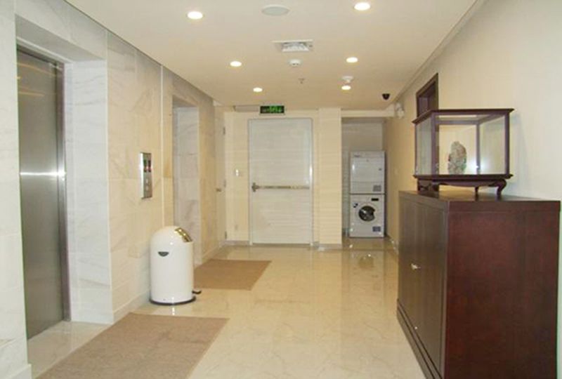Nice serviced apartment for rent in quiet area of District 3