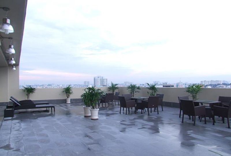 Nice serviced apartment for rent in quiet area of District 3