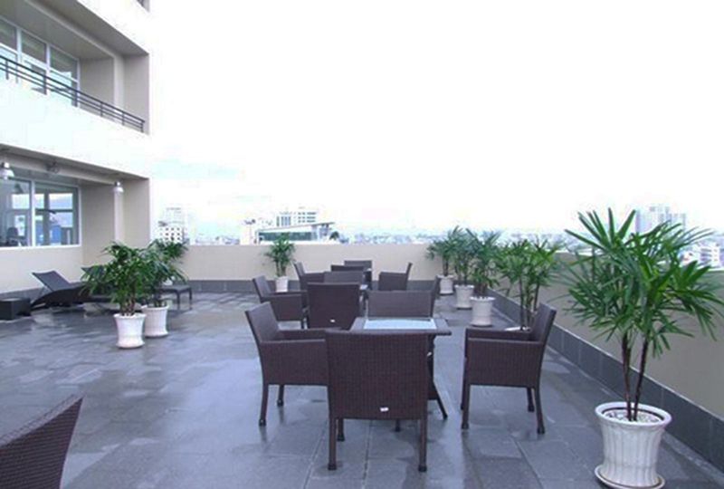 Nice serviced apartment for rent in quiet area of District 3