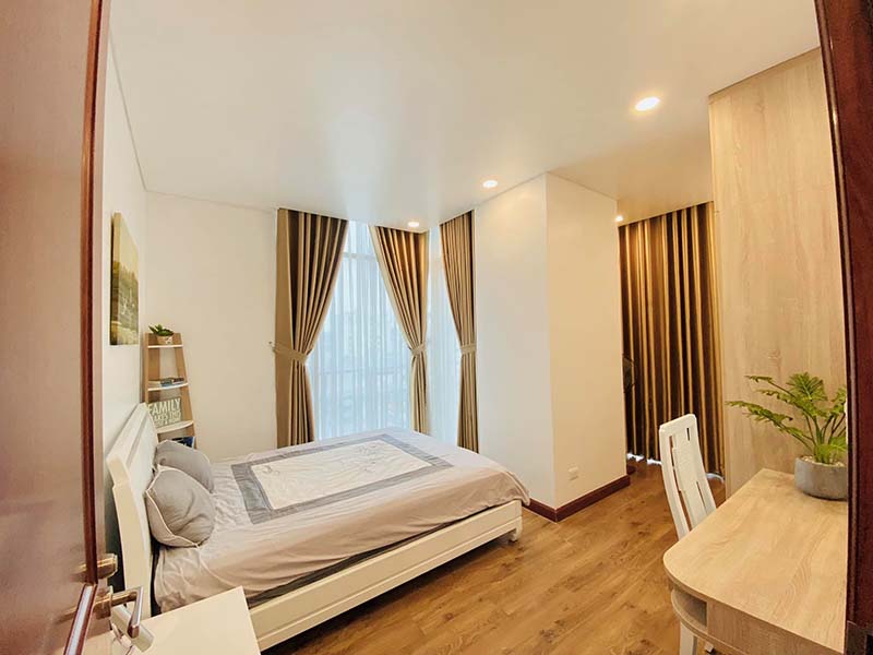 Nice apartment for lease in District 1 - The Lancaster building on Le Thanh Ton St