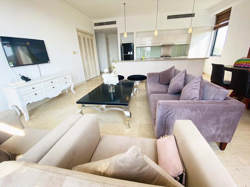 Avalon apartment for rent on Nguyen Thi Minh Khai Street District 1