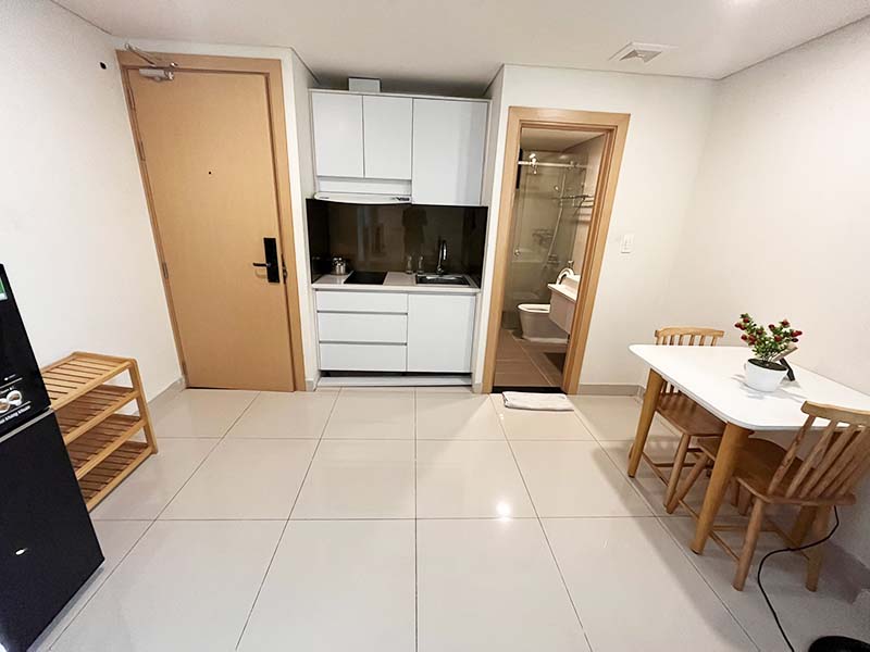 Nice serviced apartment leasing in Binh Thanh District Nguyen Ngoc Phuong Street