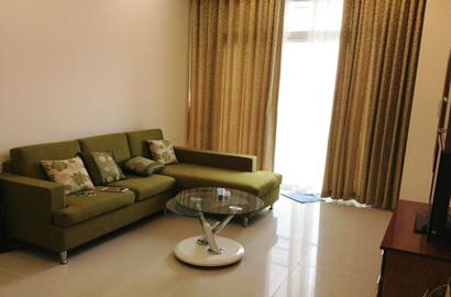 Luxury apartment for rent in Botanic Tower Phu Nhuan district .