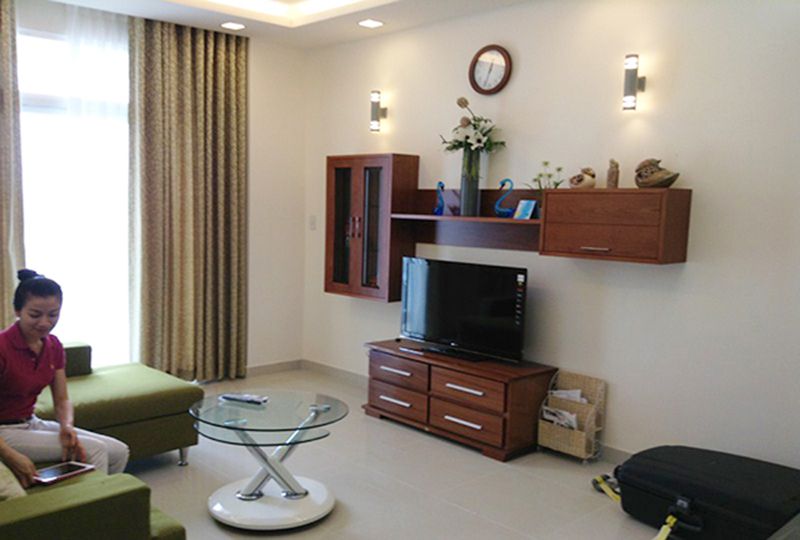 Luxury apartment for rent in Botanic Tower Phu Nhuan district .
