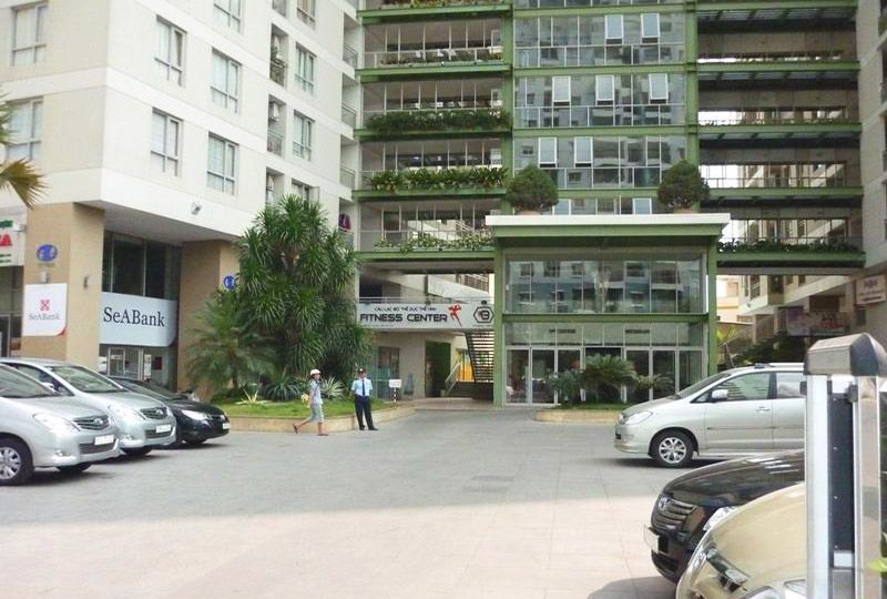 Luxury apartment for rent in Botanic Tower Phu Nhuan district .