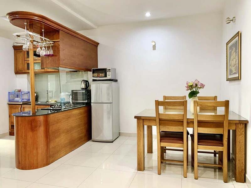 Spacious serviced apartment for rent nearby Ben Thanh Market Le Lai Street