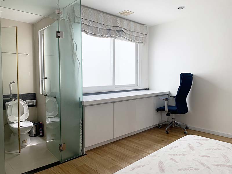 Penthouse serviced apartment leasing on Nguyen Dinh Chieu Street, Dakao Ward, District 1.