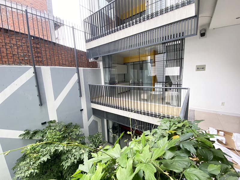 Bright studio serviced apartment for rent in Binh Thanh District, Huynh Man Dat Street