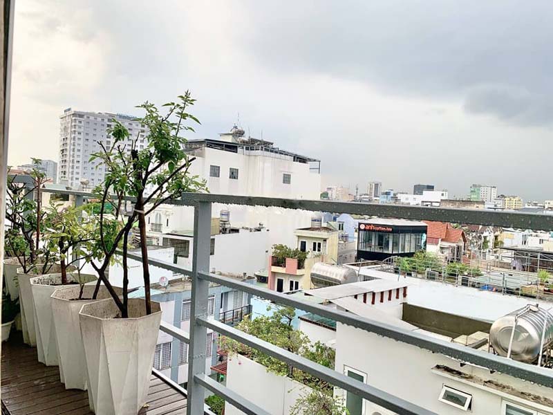 Bright studio serviced apartment for rent in Phu Nhuan District Saigon