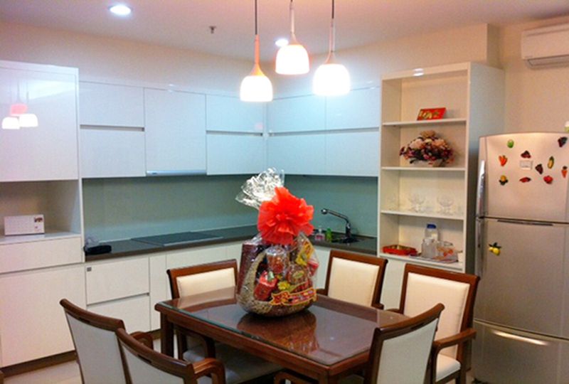 Nice apartment for rent in Saigon Airport Plaza Tan Binh District
