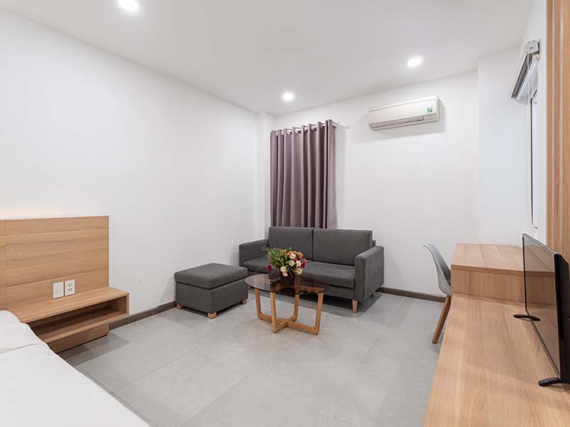 Nice studio serviced apartment renting in Tan Binh District, Cuu Long Street