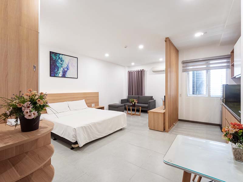 Nice studio serviced apartment renting in Tan Binh District, Cuu Long Street