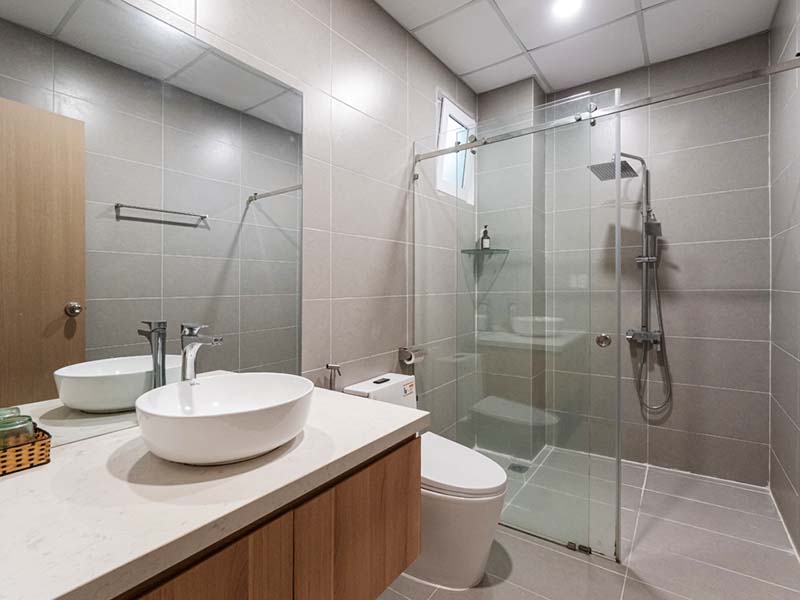 Nice studio serviced apartment renting in Tan Binh District, Cuu Long Street