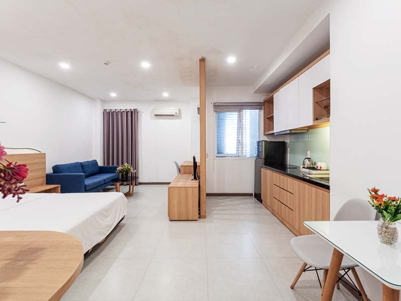 Nice studio serviced apartment renting in Tan Binh District, Cuu Long Street