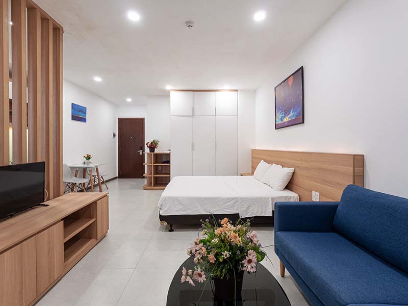 Nice studio serviced apartment renting in Tan Binh District, Cuu Long Street