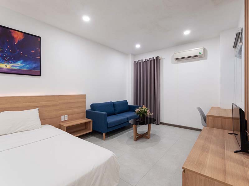 Nice studio serviced apartment renting in Tan Binh District, Cuu Long Street