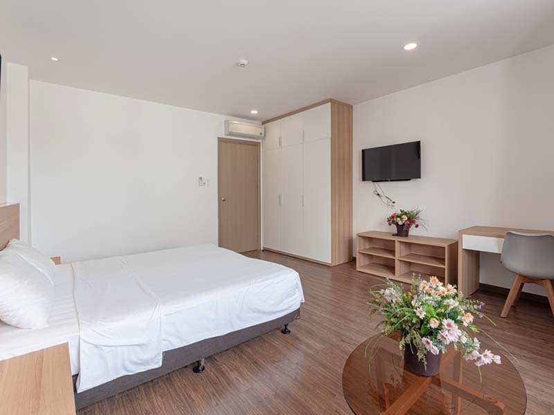 One bedroom serviced apartment for rent on Cuu Long Street, Tan Binh District
