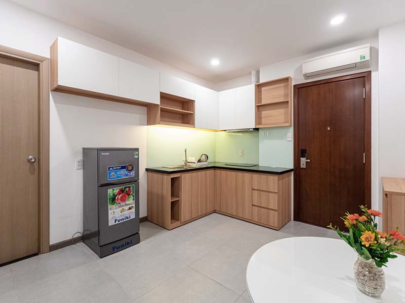 One bedroom serviced apartment for rent on Cuu Long Street, Tan Binh District