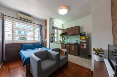 Penthouse serviced apartment for rent on Nguyen Thi Minh Khai Street, Dakao Ward, District 1.