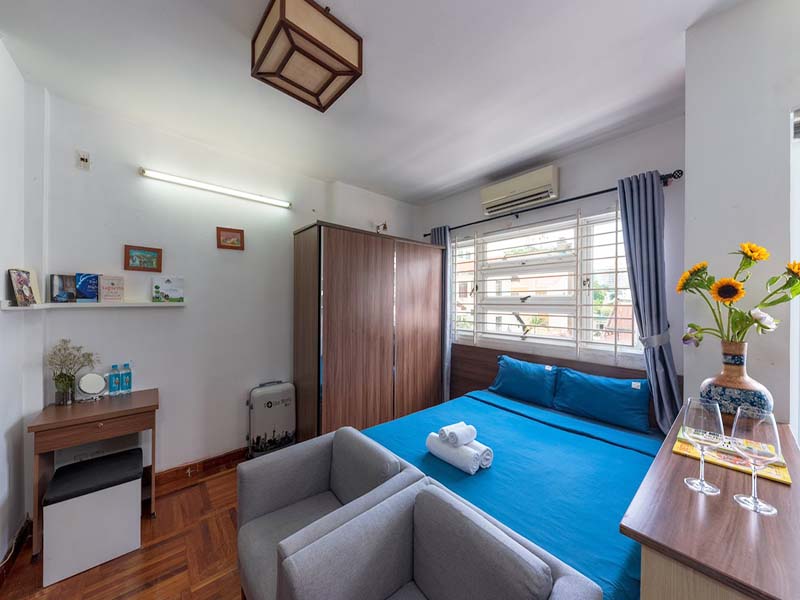 Penthouse serviced apartment for rent on Nguyen Thi Minh Khai Street, Dakao Ward, District 1.