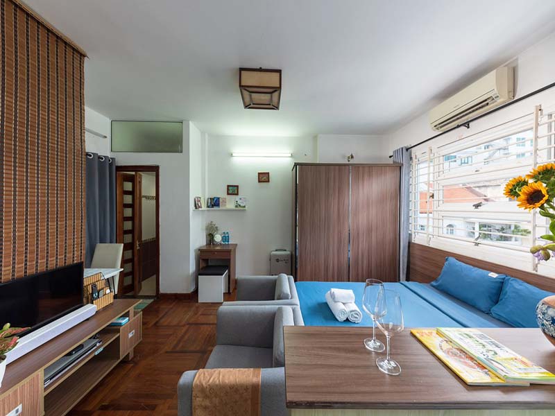 Penthouse serviced apartment for rent on Nguyen Thi Minh Khai Street, Dakao Ward, District 1.