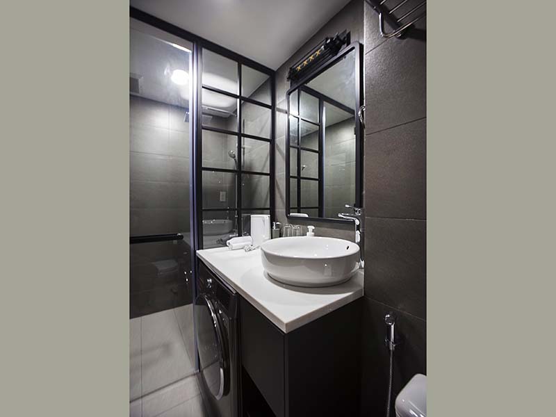Cozy studio serviced apartment renting in Tan Binh District Tan Vien Street