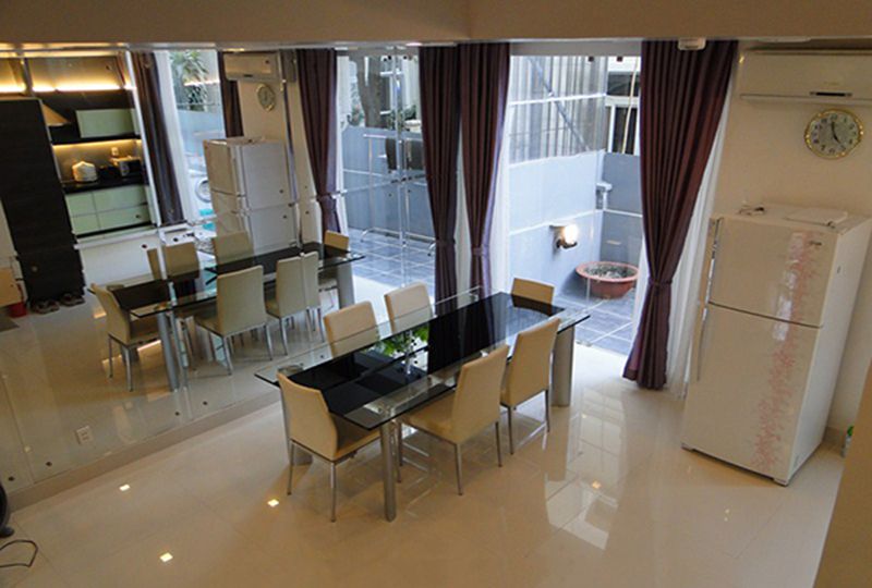 Nice villa for rent on My Van compound District 7