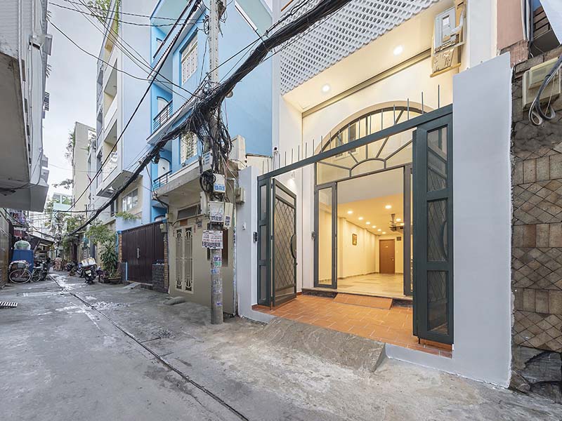 Cheap studio serviced apartment renting in District 3 NKKN Street