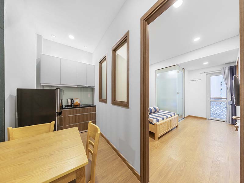 Cheap studio serviced apartment renting in District 3 NKKN Street
