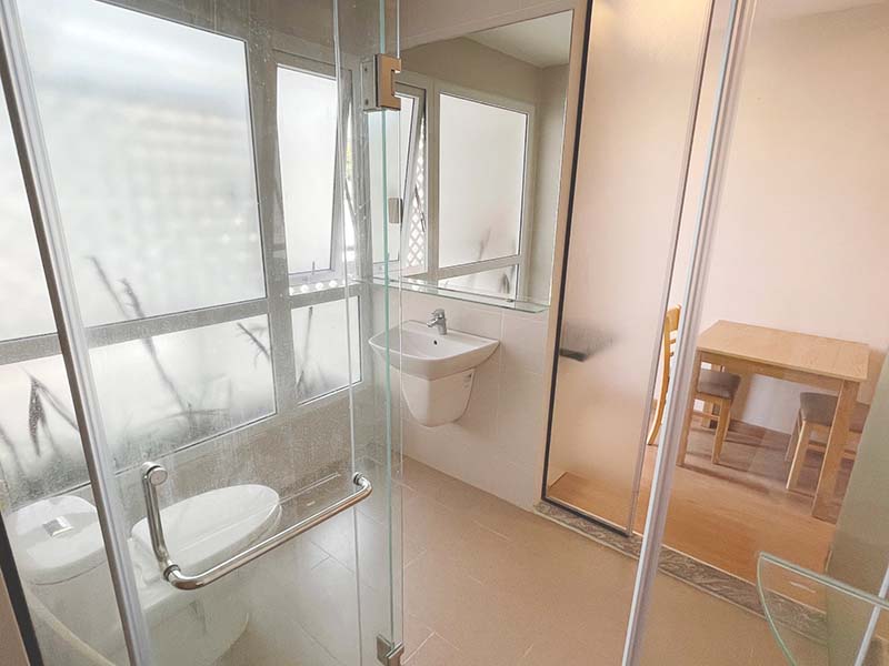 Cheap studio serviced apartment renting in District 3 NKKN Street