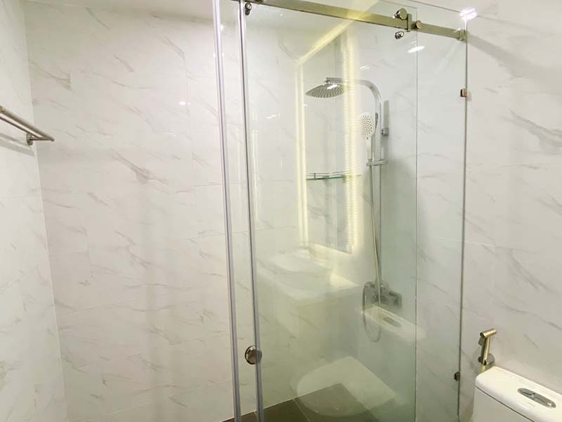 Cheap studio seviced apartment for lease on Nguyen Thi Minh Khai Street, Dakao Ward