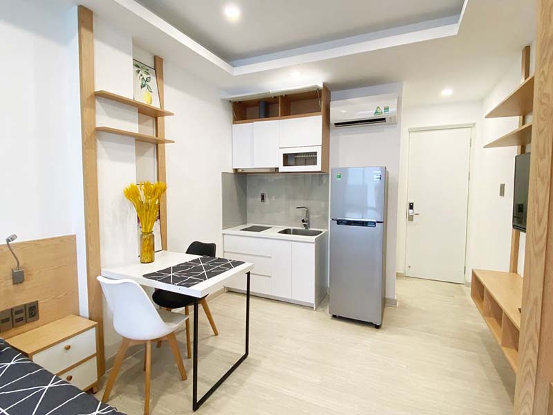 Cheap studio seviced apartment for lease on Nguyen Thi Minh Khai Street, Dakao Ward