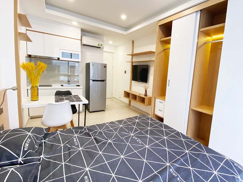 Cheap studio seviced apartment for lease on Nguyen Thi Minh Khai Street, Dakao Ward