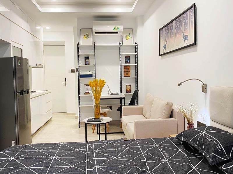 Bright studio serviced apartment need renting in Dakao Ward District 1